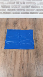 Pet Cooling Gel Mat Summer Heat Relief Non-toxic, Pad Size Small & Large